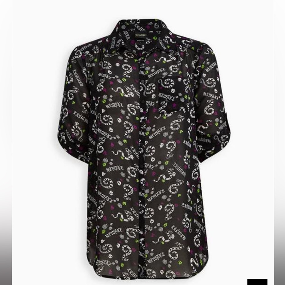 TORRID SIZE 2 2X 18-20 BEETLEJUICE SANDWORM BUTTON DOWN TUNIC CHIFFON